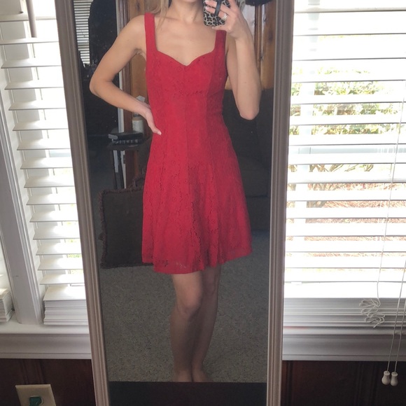 Short, Red, Lace Dress - Picture 4 of 4